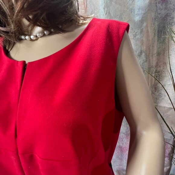 📌Calvin Klein Midi Sleeveless Fitted Dress with Keyhole and Belt - Picture 5 of 15